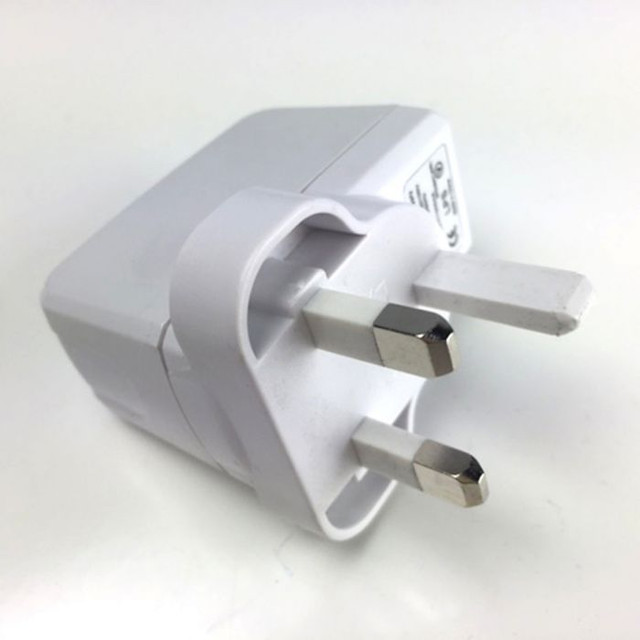 USB Plug Adapter