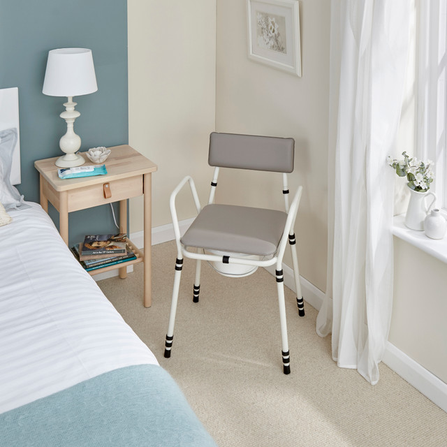 Wren Adjustable Commode