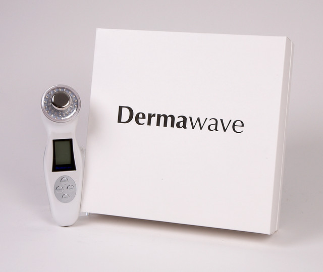 Dermawave - Anti ageing skincare device