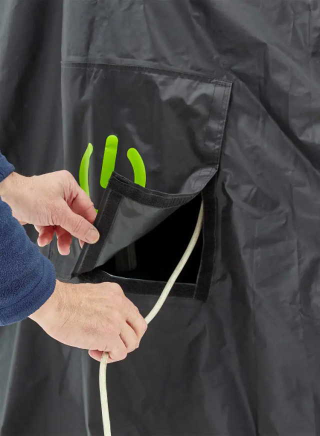 UNIVERSAL DULUXE SCOOTER COVER